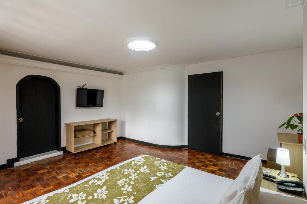 Like Home Hotel Boutique Меделин Екстериор снимка